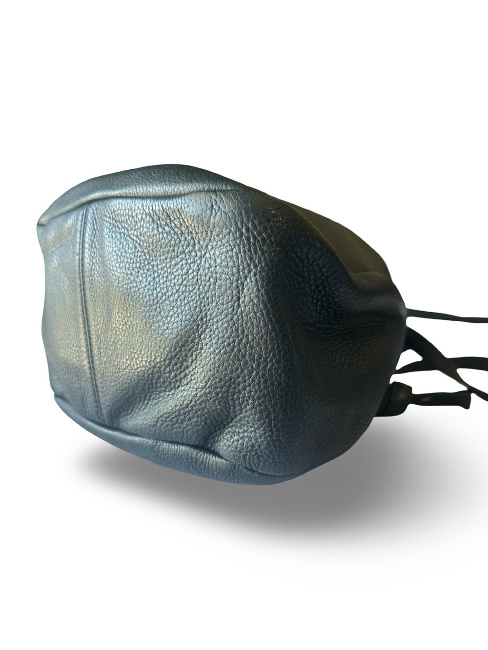 Longchamp Black Pebbled Leather Drawstring Bucket Bag – Gently Used - Picture 10 of 12